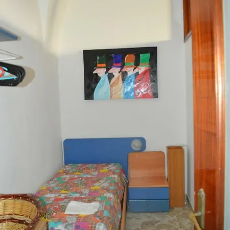 Vacanze Blu Mare * ג'ובינאצו